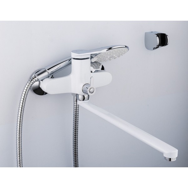 Смеситель ванна шар Frap F2245 лат див в корп L излив 35мм белый/хром